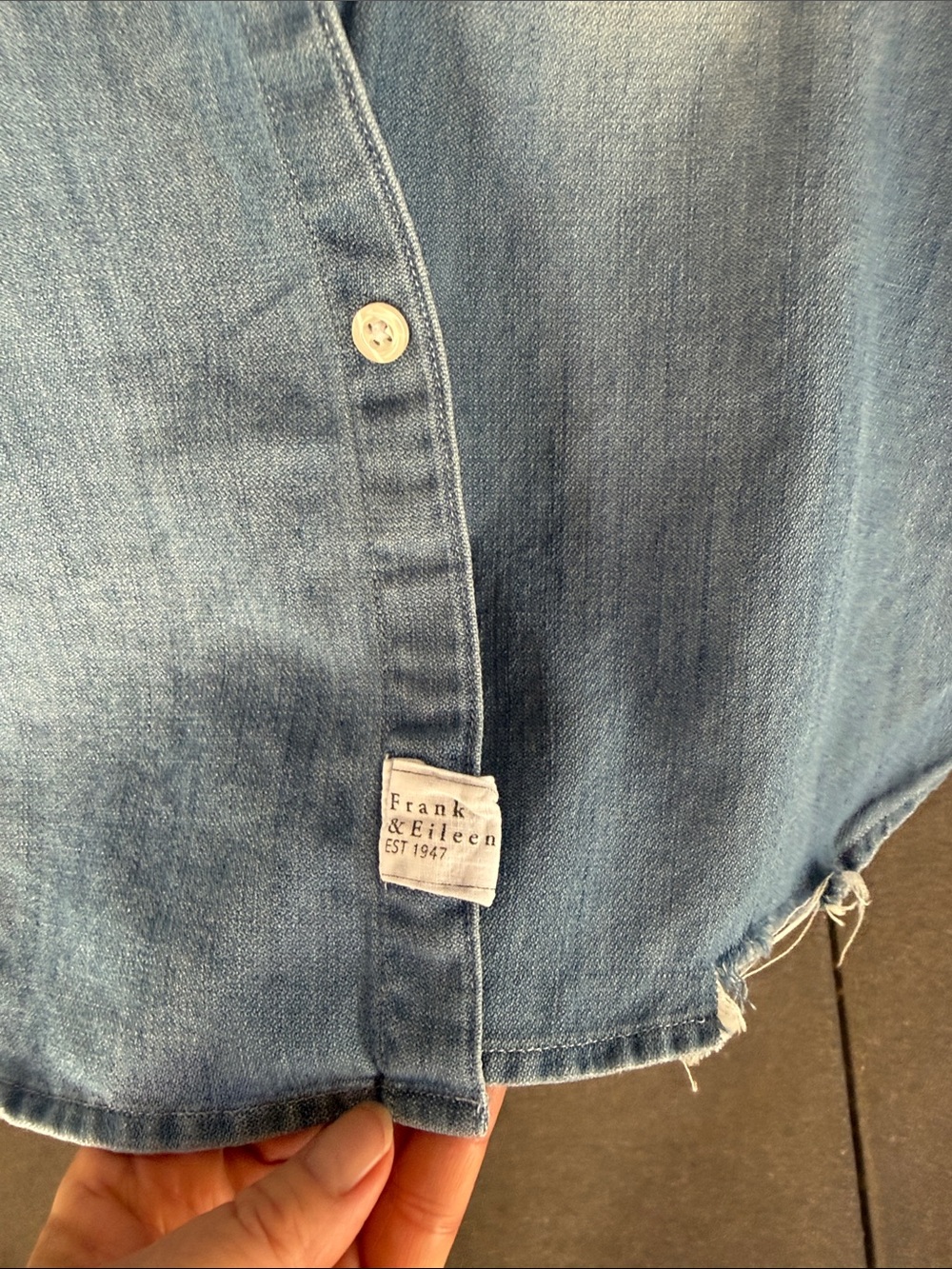 Retired Frank & Eileen distressed Eileen Denim Shirt - Picture 6 of 12